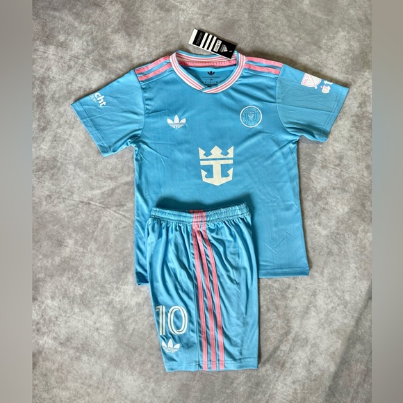 Inter Miami Away kit Messi 10 - Picture 2 of 7